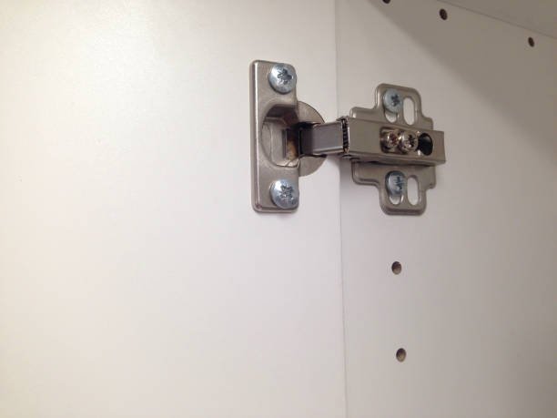 Concealed Cabinet Hinge — Standard Full Overlay (35mm cup, ~110°)